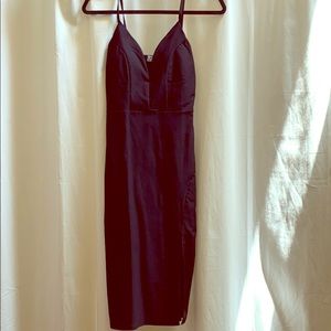 Black Bodycon V neck Dress with Slit